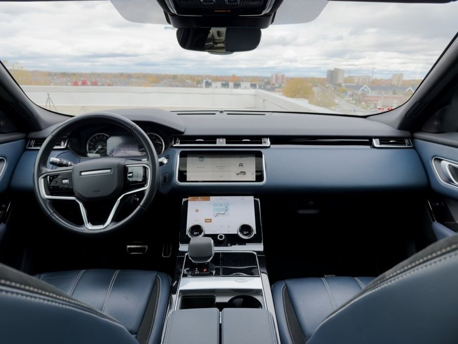 Land Rover Range Rover Velar R-Dynamic S 2023-12