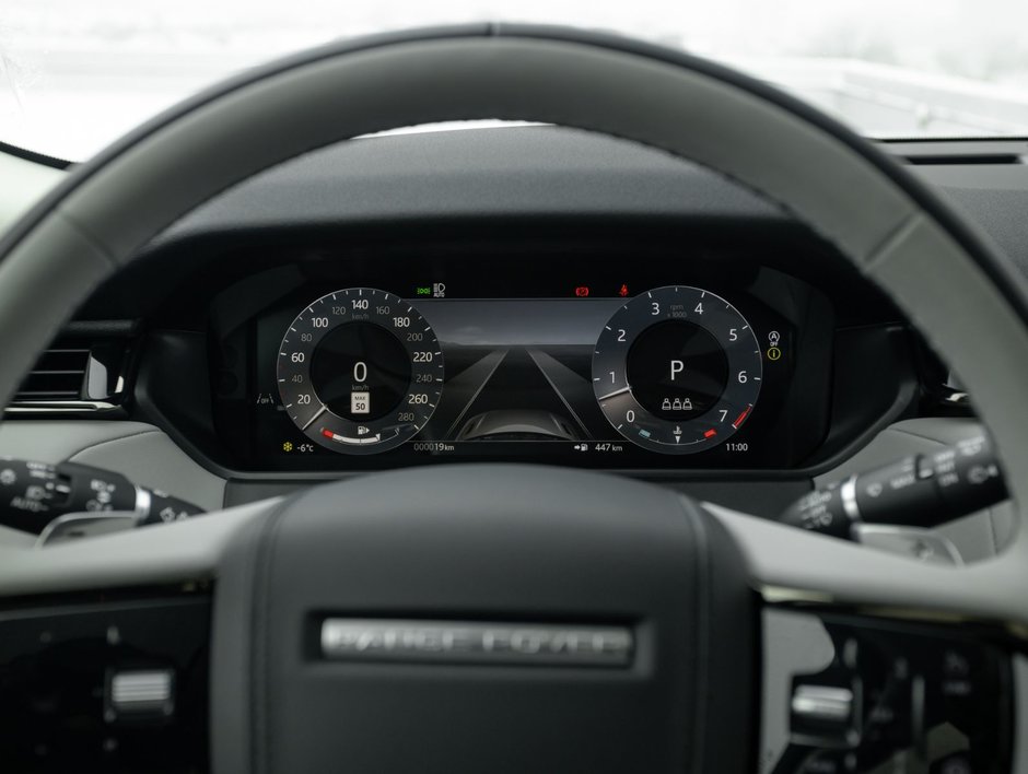 Land Rover Range Rover Velar Dynamic SE 2025-15