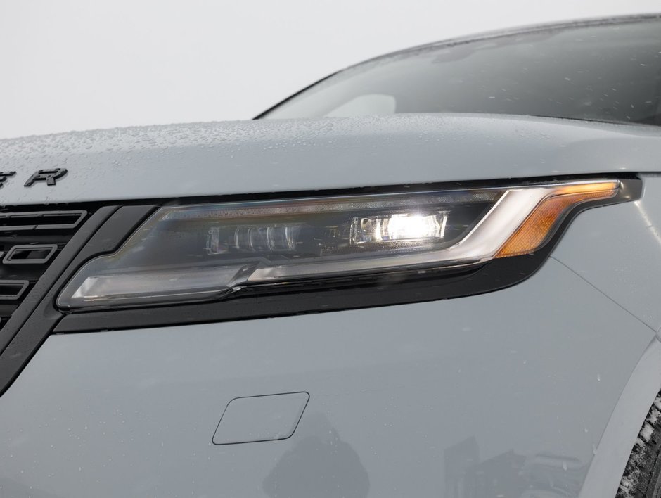 Land Rover Range Rover Velar Dynamic SE 2025-9