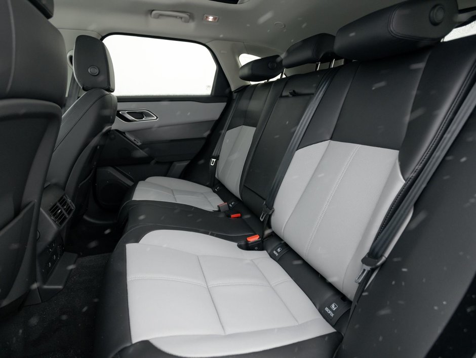 Land Rover Range Rover Velar Dynamic SE 2025-3