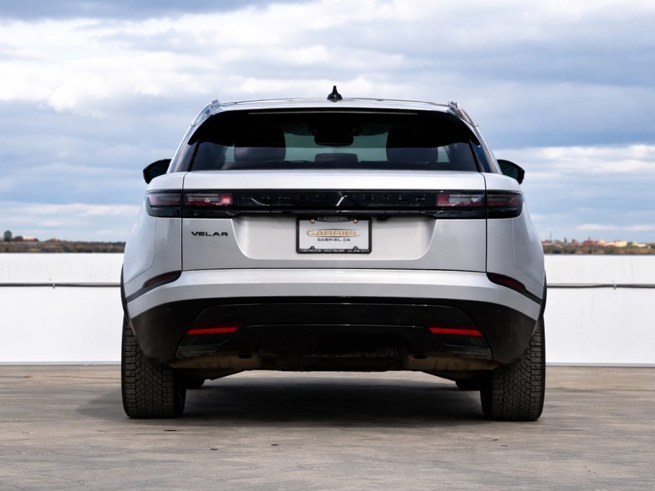 2025 Land Rover Range Rover Velar Dynamic SE-5