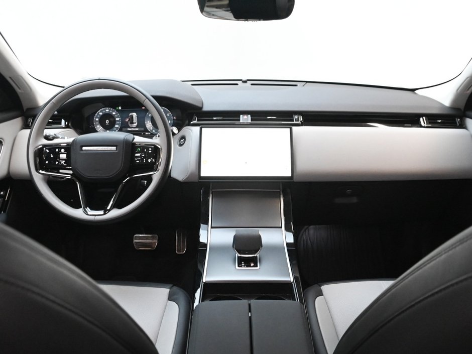 2025 Land Rover Range Rover Velar Dynamic SE-13