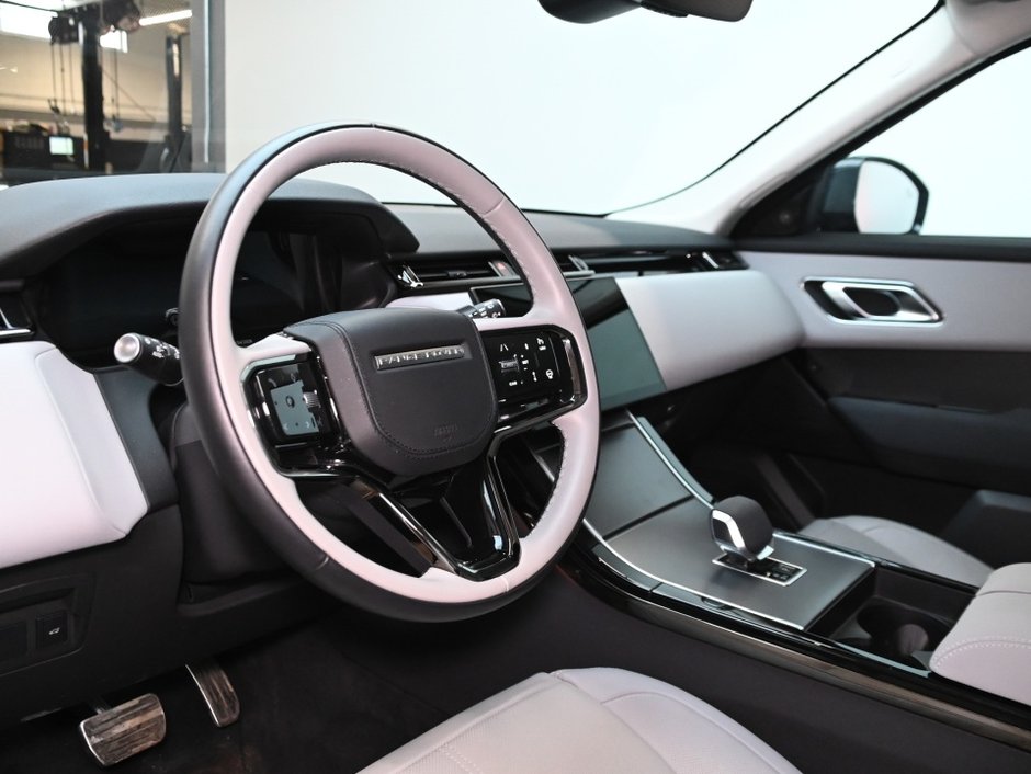 Land Rover Range Rover Velar Dynamic SE 2025-1