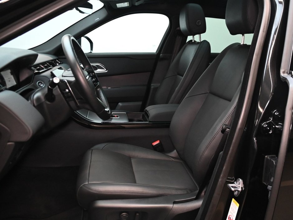 2025 Land Rover Range Rover Velar Dynamic SE-12
