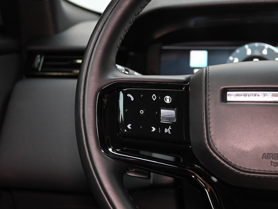 2025 Land Rover Range Rover Velar Dynamic SE-17
