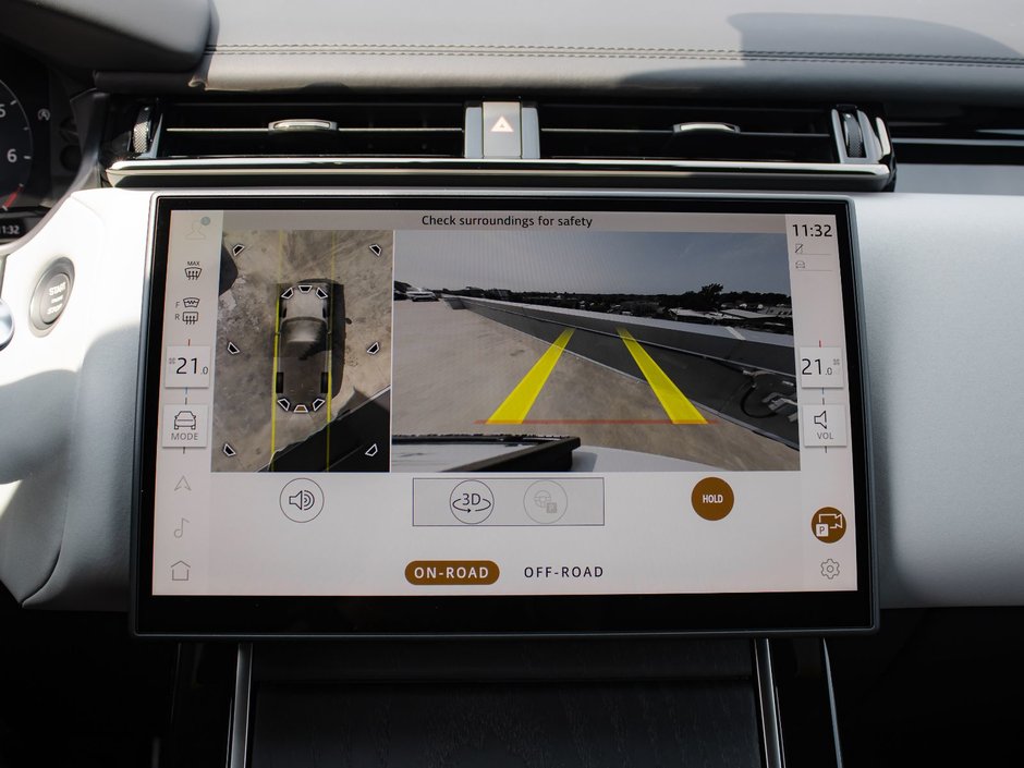 2026 Land Rover Range Rover Velar Dynamic SE-28