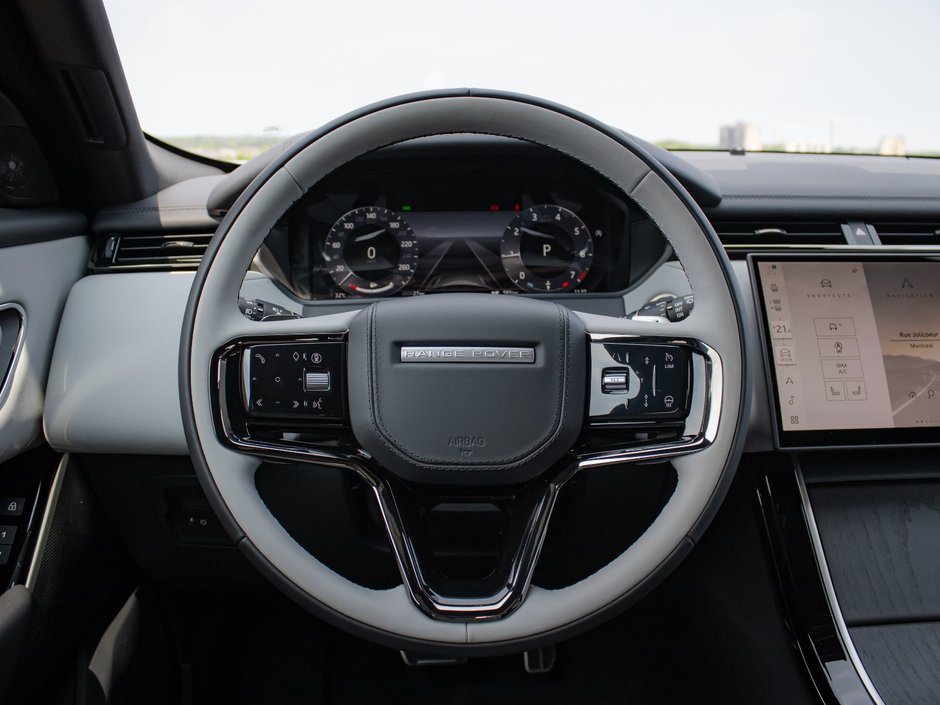 2026 Land Rover Range Rover Velar Dynamic SE-17