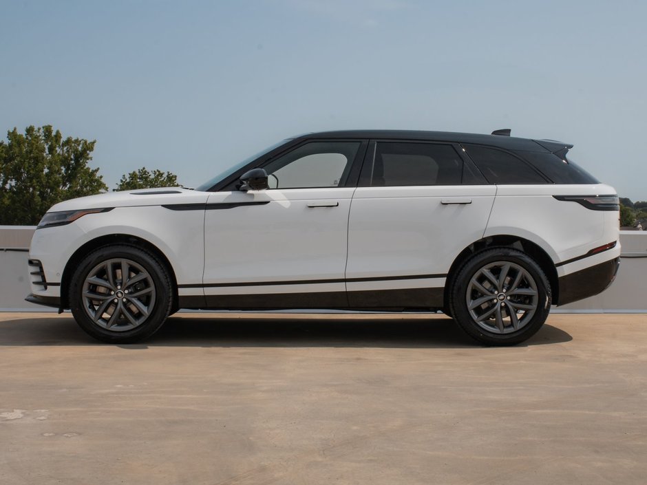 2026 Land Rover Range Rover Velar Dynamic SE-4