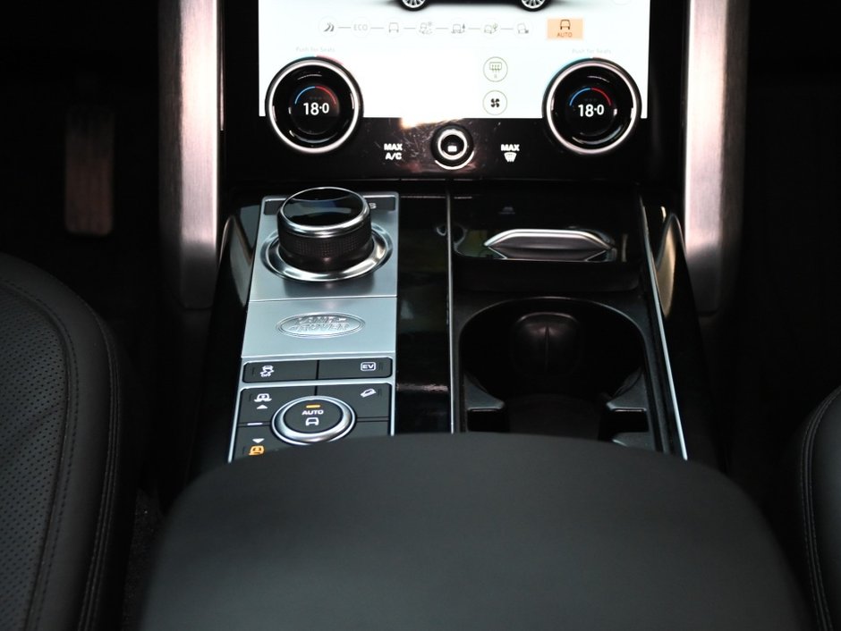 2020 Land Rover Range Rover HSE-24