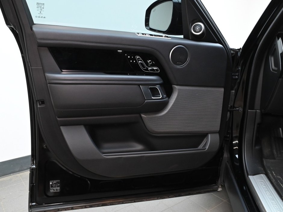 2020 Land Rover Range Rover HSE-8