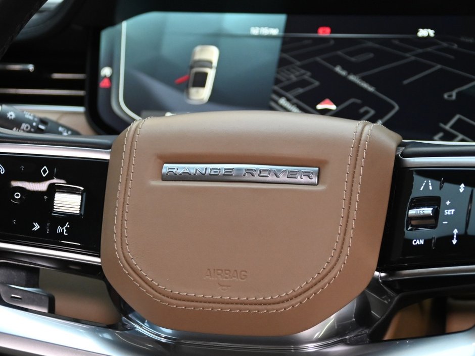 2023 Land Rover Range Rover SE-27