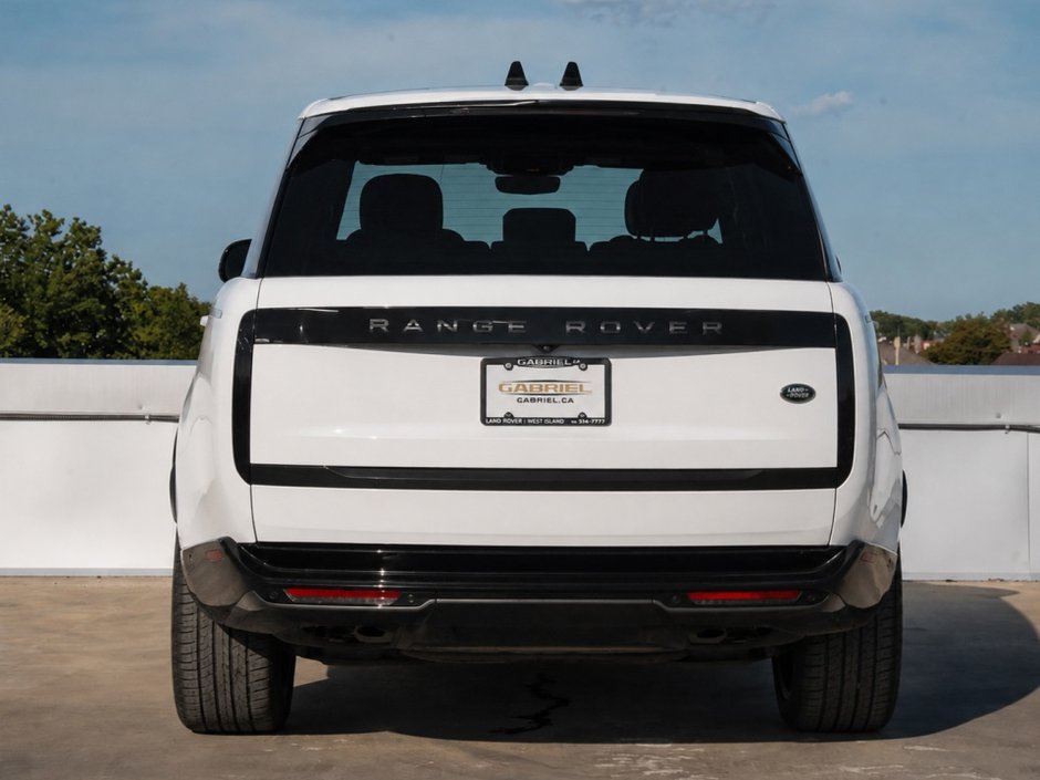 2023 Land Rover Range Rover SE-5