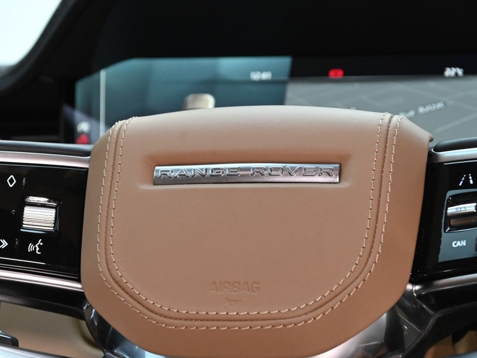 2023 Land Rover Range Rover SE-26