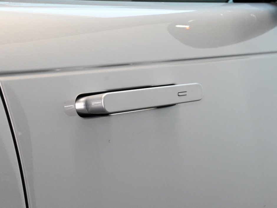 2023 Land Rover Range Rover SE-28