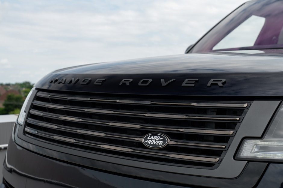 2023 Land Rover Range Rover SV-27