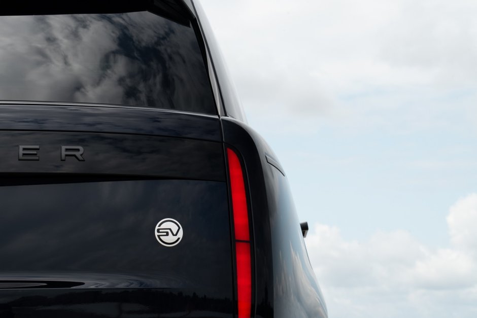 2023 Land Rover Range Rover SV-28