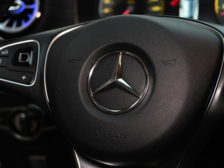 2018 Mercedes-Benz E-Class E 400-29