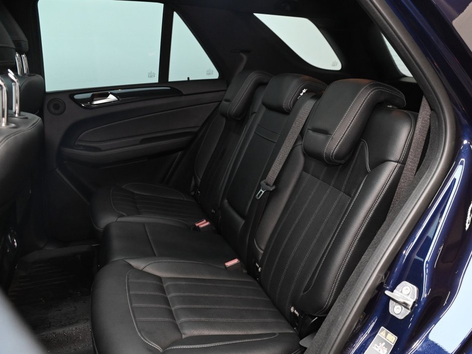 Mercedes-Benz GLE 400 2018-3