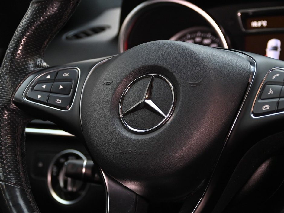 Mercedes-Benz GLE 400 2018-26