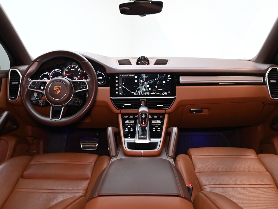 2022 Porsche Cayenne-14