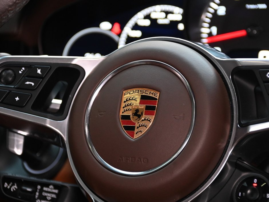 2022 Porsche Cayenne-30