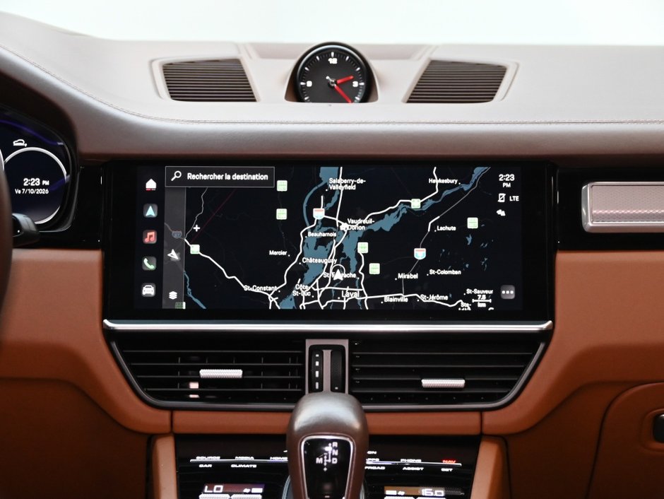 2022 Porsche Cayenne-20