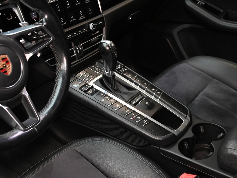 2020 Porsche Macan S-13