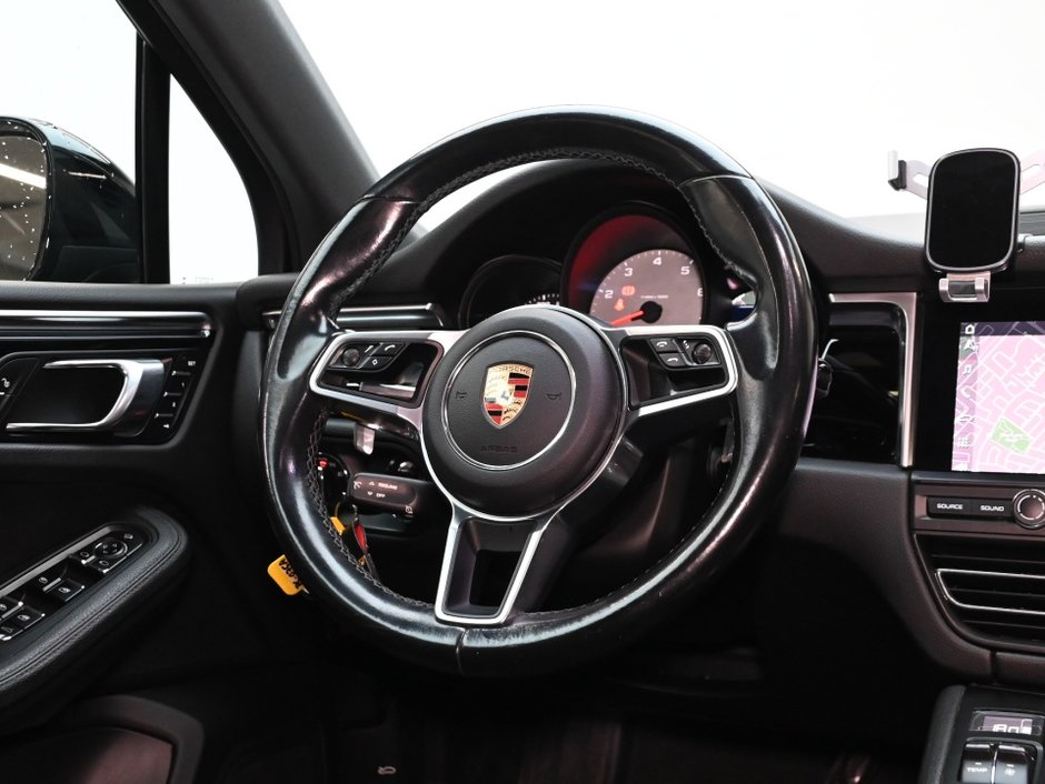 2020 Porsche Macan S-31