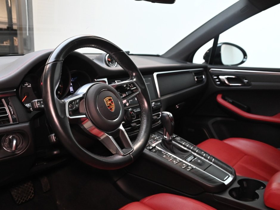 2021 Porsche Macan PREMIUM PLUS/20 INCH TURBO WHEELS/BOSE SURROUND-2