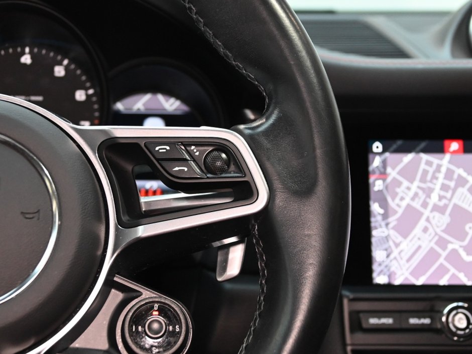 2021 Porsche Macan PREMIUM PLUS/20 INCH TURBO WHEELS/BOSE SURROUND-18