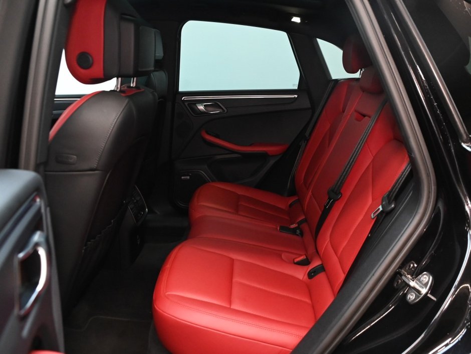 2021 Porsche Macan PREMIUM PLUS/20 INCH TURBO WHEELS/BOSE SURROUND-3