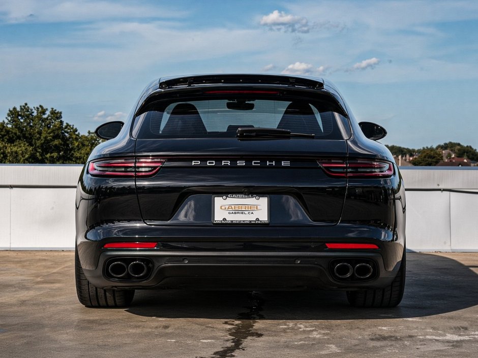 2018 Porsche Panamera 4-5