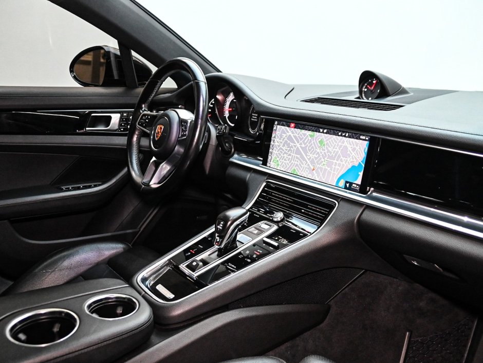 2018 Porsche Panamera 4-27