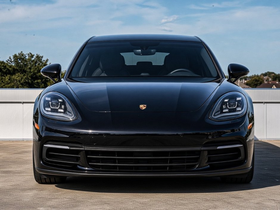2018 Porsche Panamera 4-6