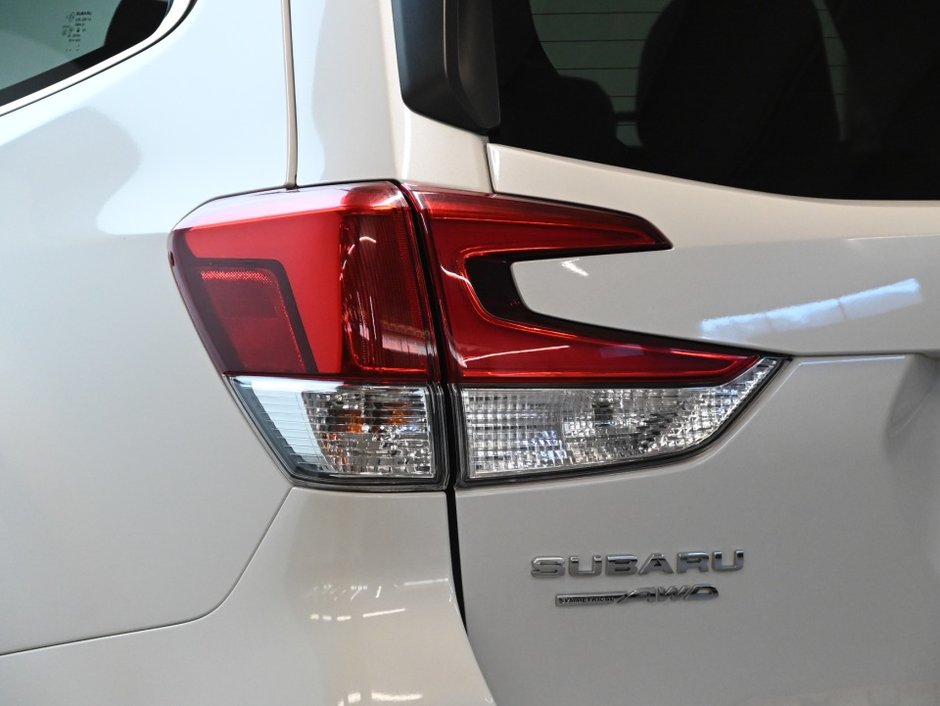 2019 Subaru Forester Premier-29