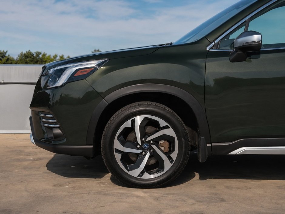 2023 Subaru Forester Premier-7