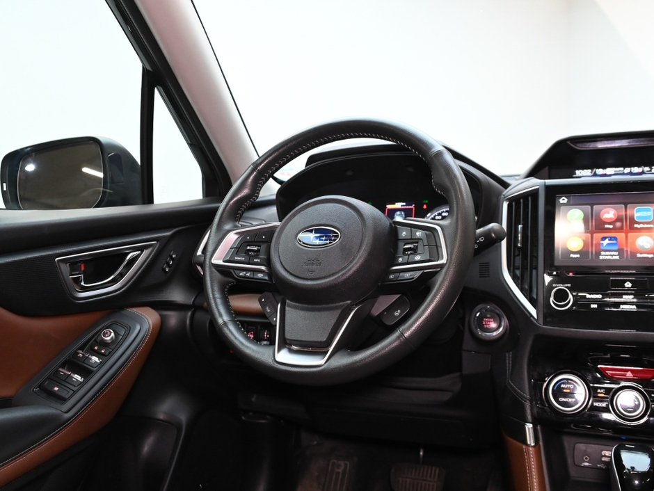 2023 Subaru Forester Premier-27