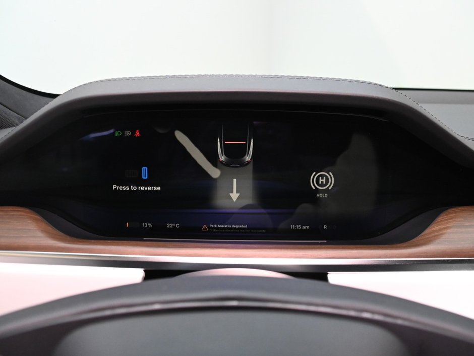 2023 Tesla Model S LONG RANGE/AUTOPILOT/YORK STEERING-12