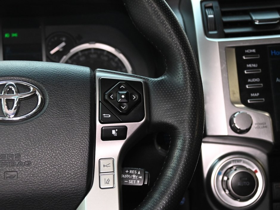 2023 Toyota 4Runner LIMITED 4WD/7 PASSENGER-18
