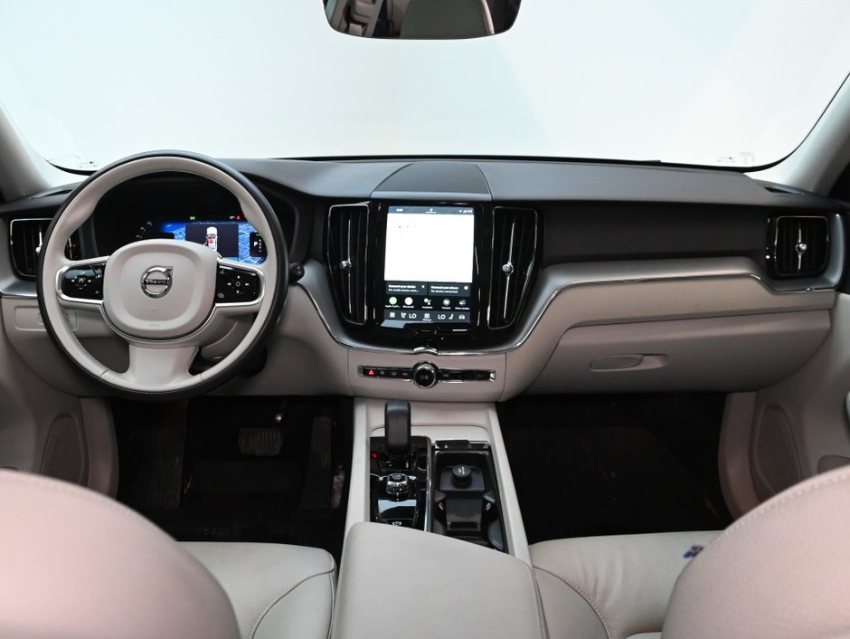 2023 Volvo XC60 Recharge Core Bright Theme-14