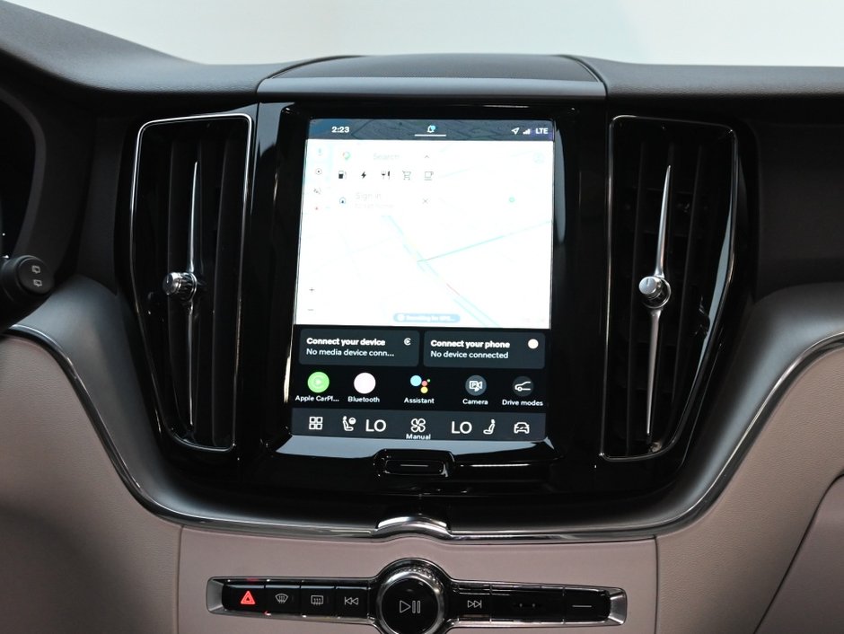 2023 Volvo XC60 Recharge Core Bright Theme-20