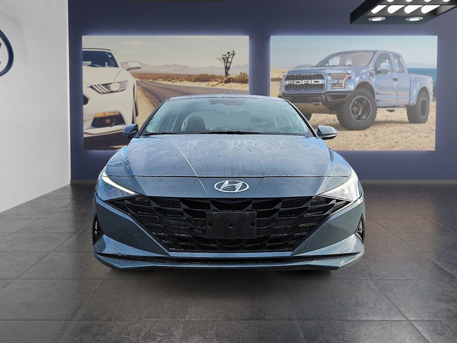 Hyundai Elantra Preferred 2023-1