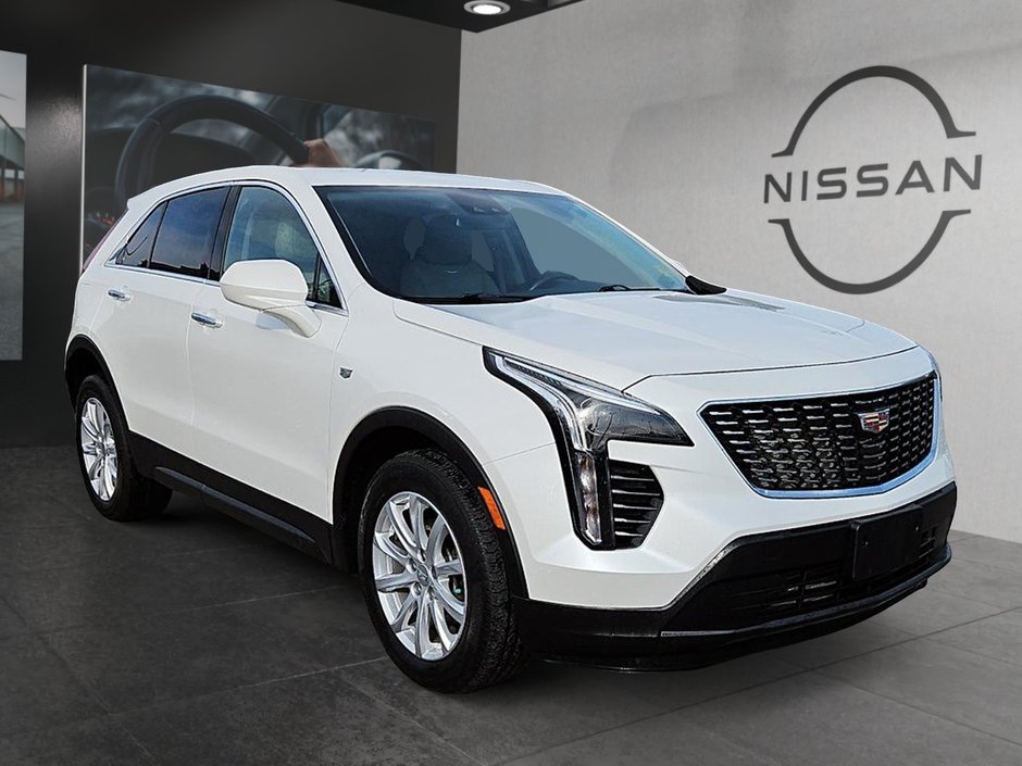 2021 Cadillac XT4 AWD Luxury-2