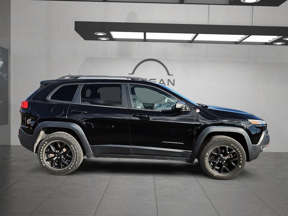 2018 Jeep Cherokee Trailhawk-3