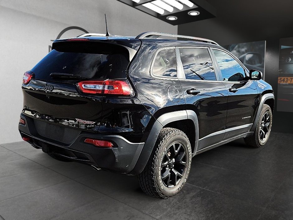 2018 Jeep Cherokee Trailhawk-4