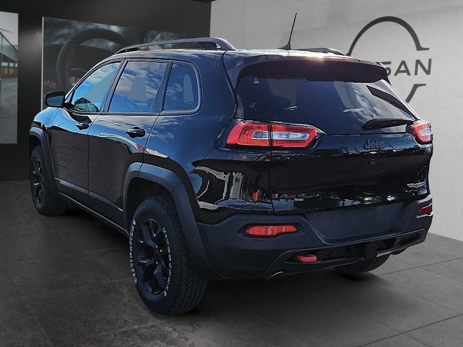 2018 Jeep Cherokee Trailhawk-6