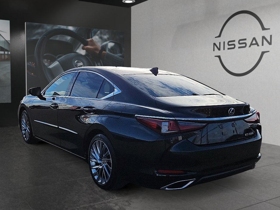 Lexus ES  2019-6