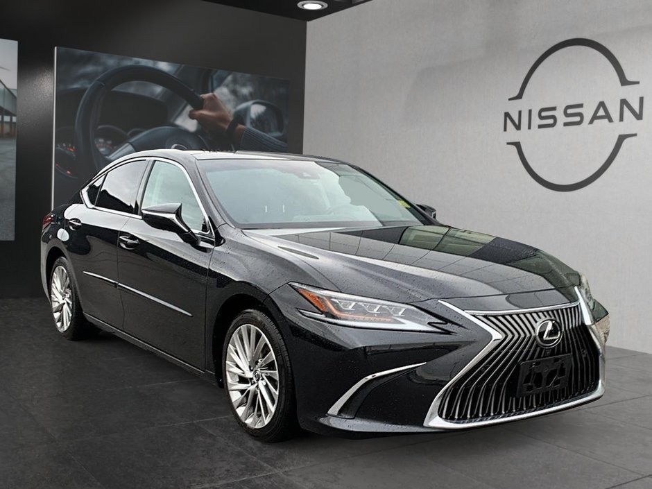 Lexus ES  2019-2