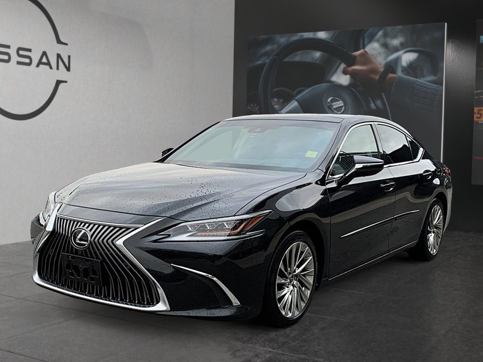 Lexus ES  2019-0