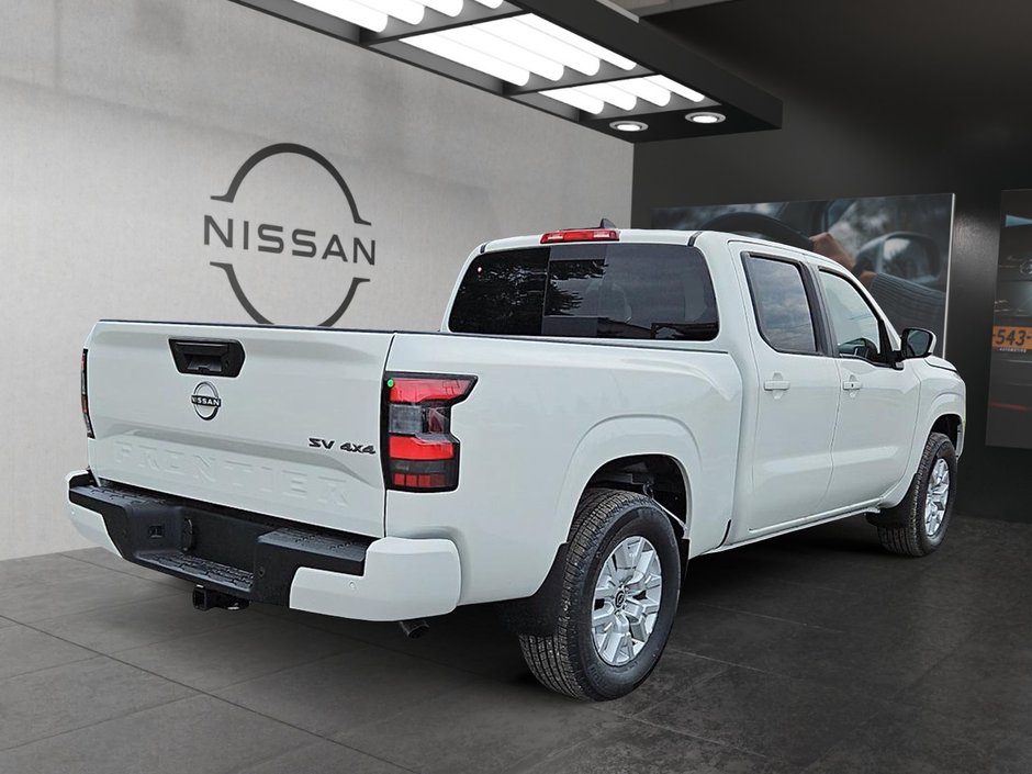 2024 Nissan Frontier SV-4